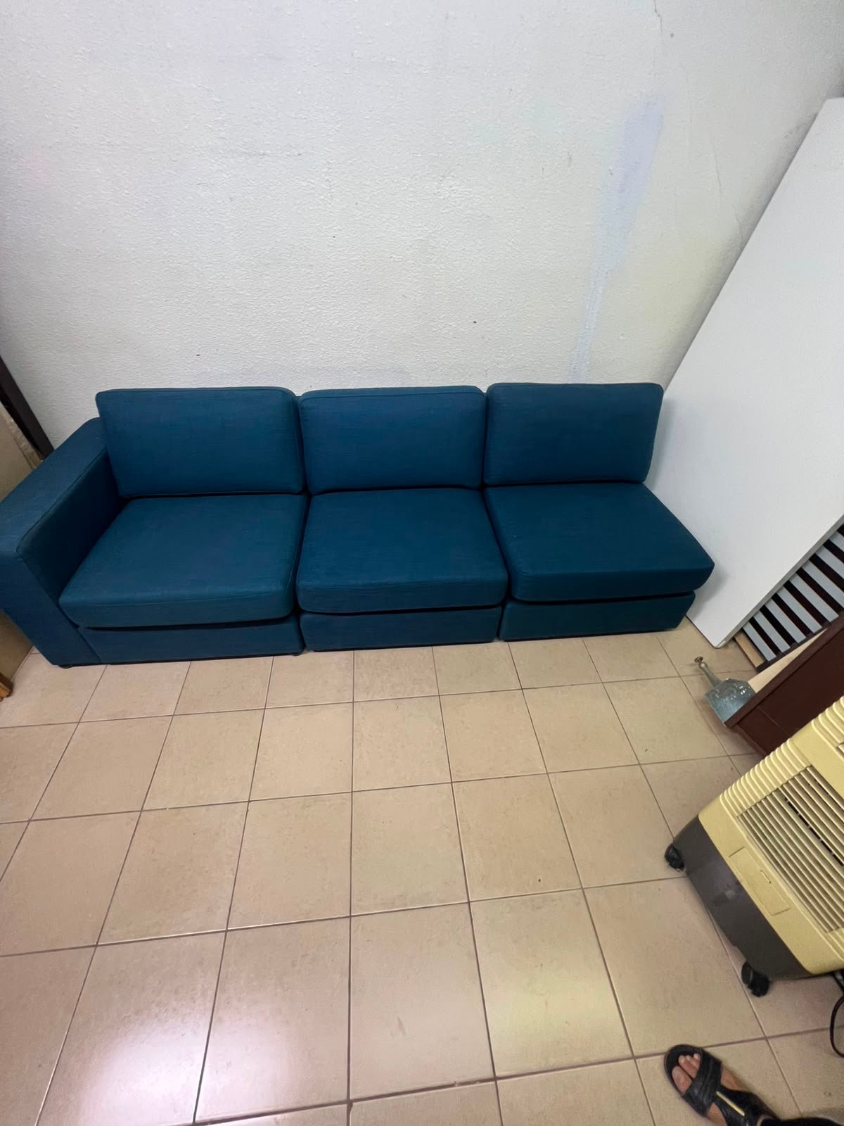 Minimalist Deep Teal 3-Seater Modular Sofa – Modern & Spacious - Image 3