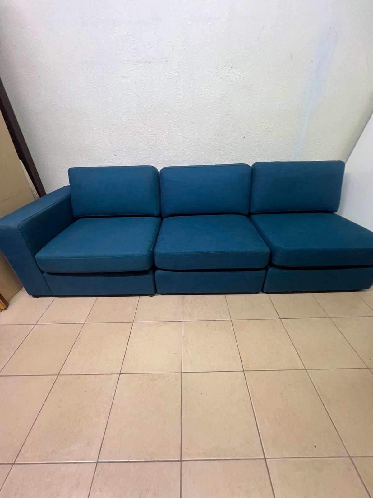 Minimalist Deep Teal 3-Seater Modular Sofa – Modern & Spacious - Image 7