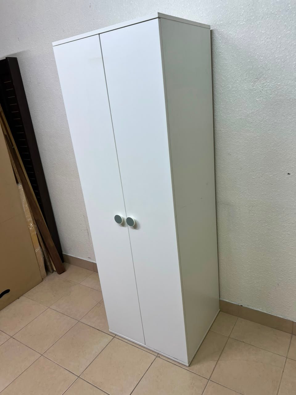 Slim White 2-Door Storage Cabinet / Wardrobe – Minimalist & Space-Saving - Image 5
