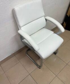 Modern White PU Leather Office Guest Chair with Chrome Cantilever Base – Ergonomic & Elegant - Image 3