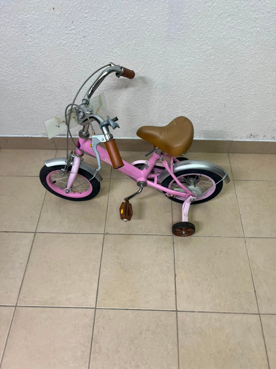 Switch Kids' Training Bike – 12"/14" Pastel Pink Bicycle with Training Wheels, Front Brake & Vintage Brown Accents - Image 6