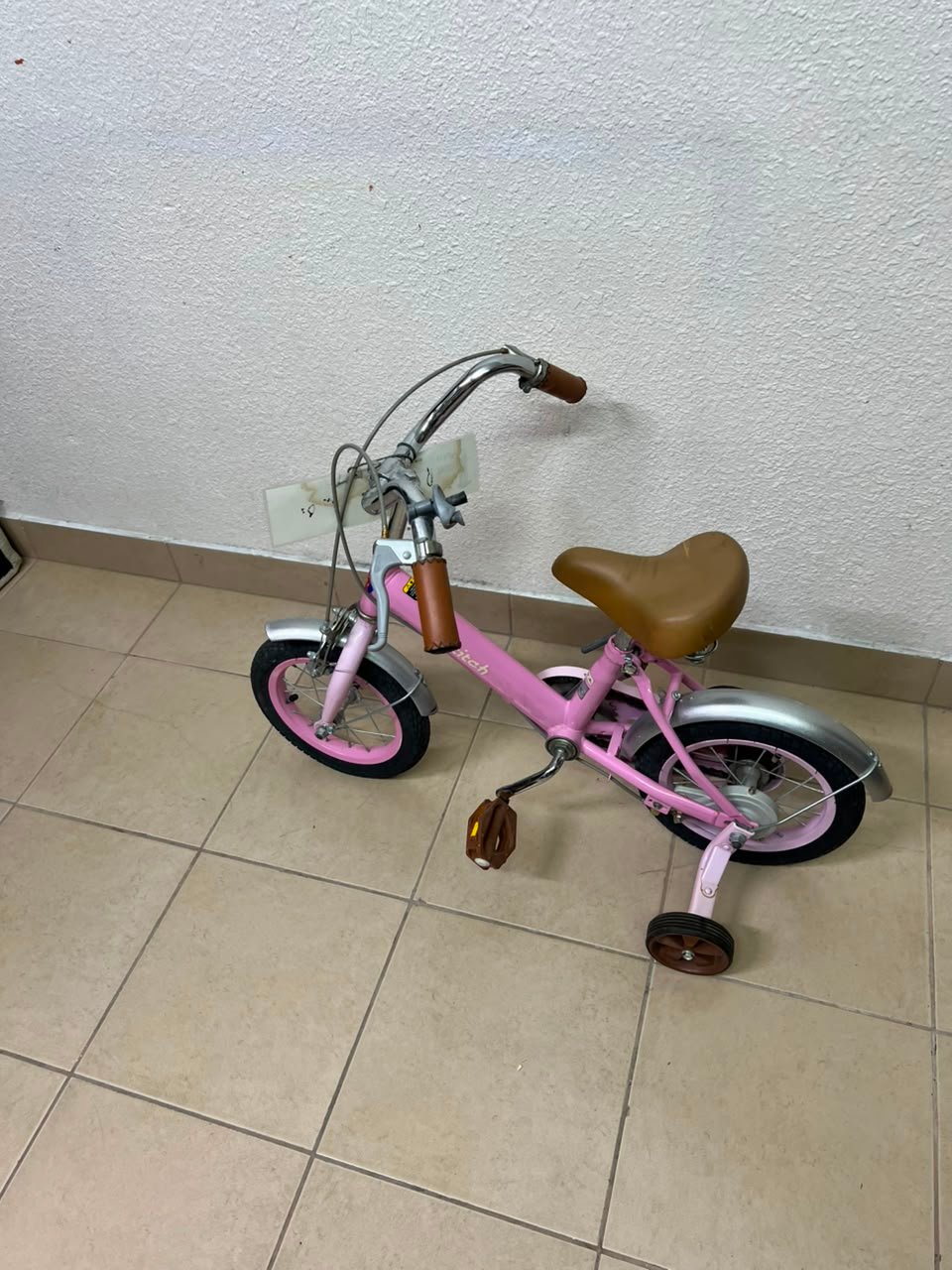 Switch Kids' Training Bike – 12"/14" Pastel Pink Bicycle with Training Wheels, Front Brake & Vintage Brown Accents - Image 8