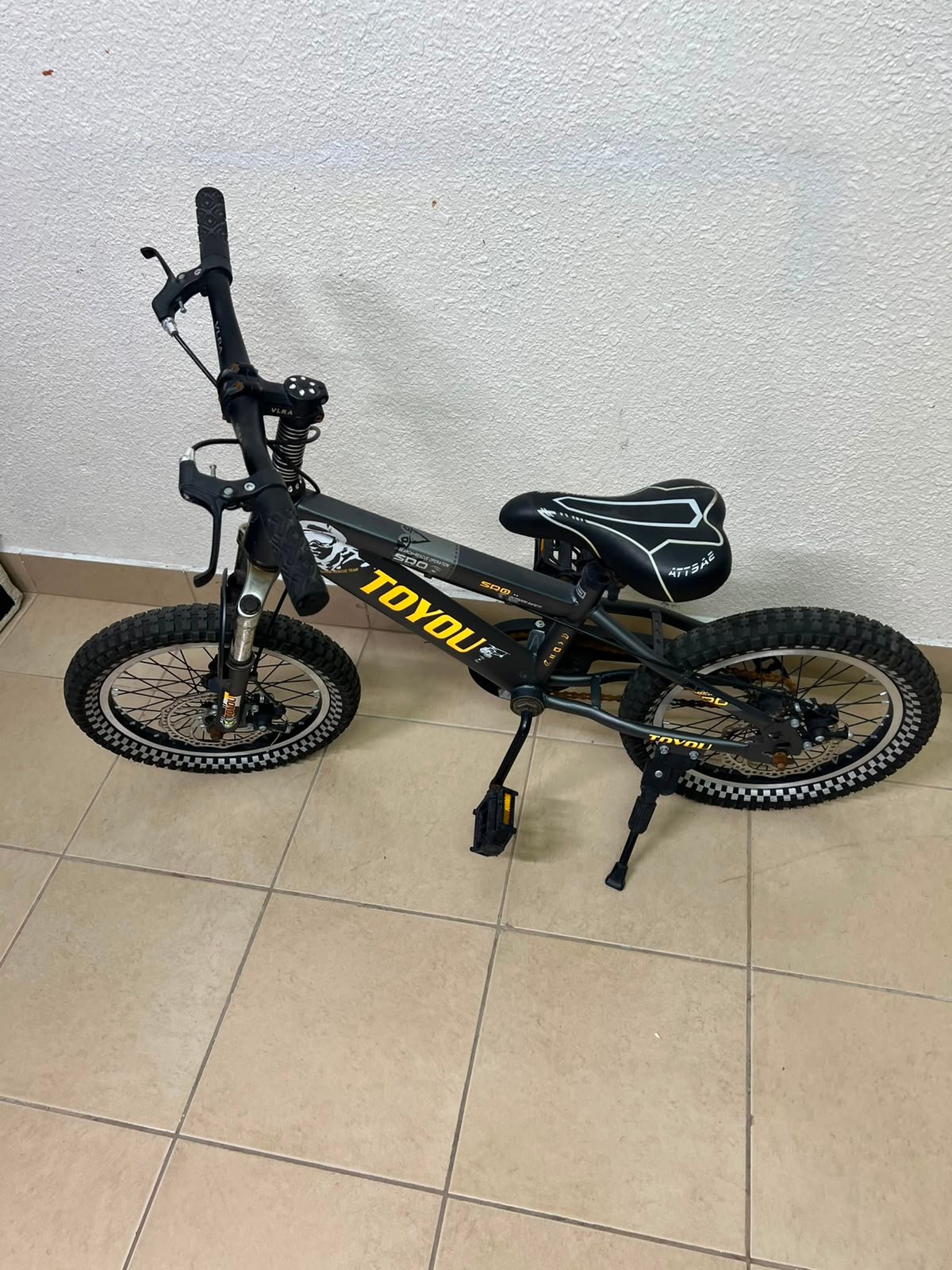 TOYOU Kids Mountain Bike - 16"/18" Lightweight Child Bicycle with Suspension