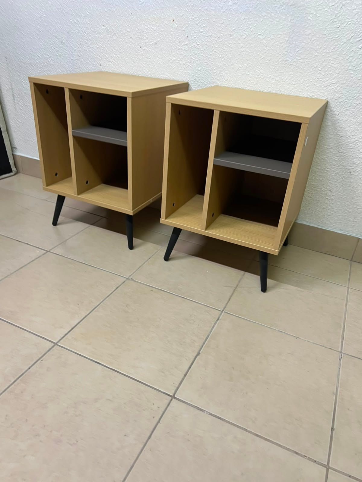 Mid-Century Modern 2-Tier Side Table / Nightstand (Set of 2) – Light Oak Finish with Black Splayed Legs and Asymmetric Storage - Image 4