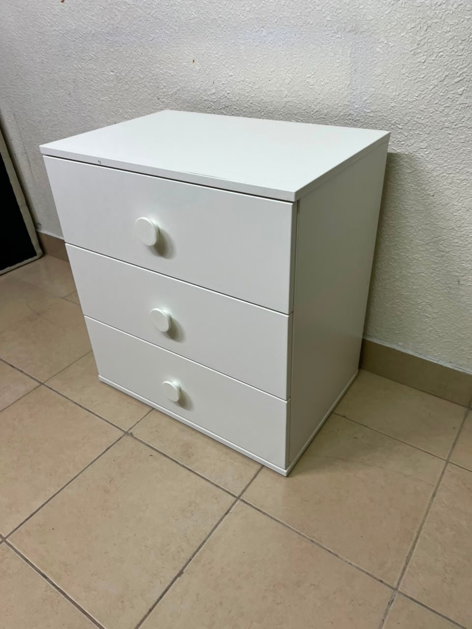 Modern White 3-Drawer Nightstand / Storage Cabinet – Minimalist Bedside Table with Round Knobs - Image 7