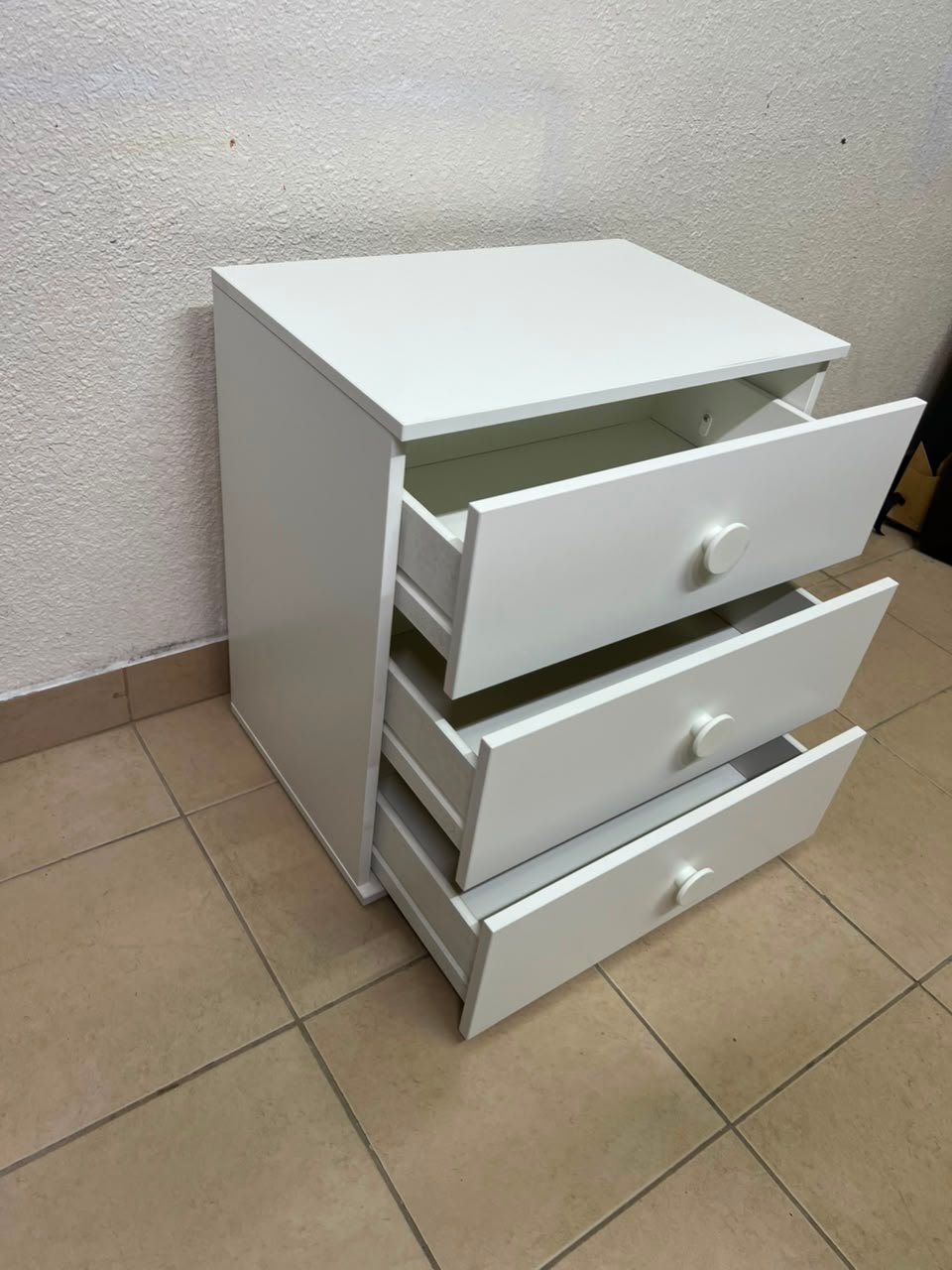 Modern White 3-Drawer Nightstand / Storage Cabinet – Minimalist Bedside Table with Round Knobs - Image 12