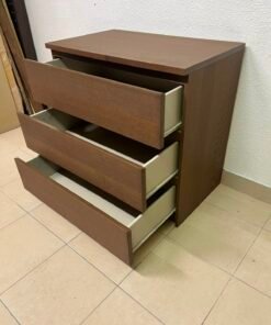 Minimalist Walnut 3-Drawer Chest / Nightstand – Handleless Design with Rich Wood Grain Finish - Image 6