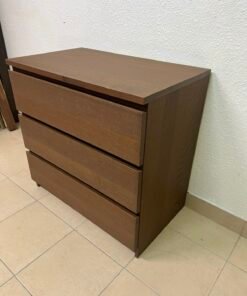 Minimalist Walnut 3-Drawer Chest / Nightstand – Handleless Design with Rich Wood Grain Finish - Image 9