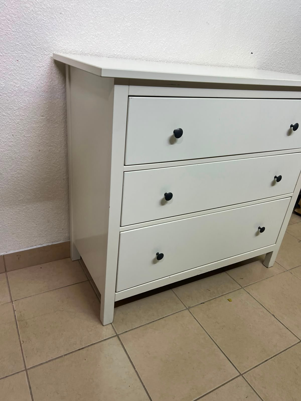 3-Drawer White Dresser / Chest of Drawers with Contrast Black Knobs – Minimalist Storage Cabinet for Bedroom & Living Room - Image 10