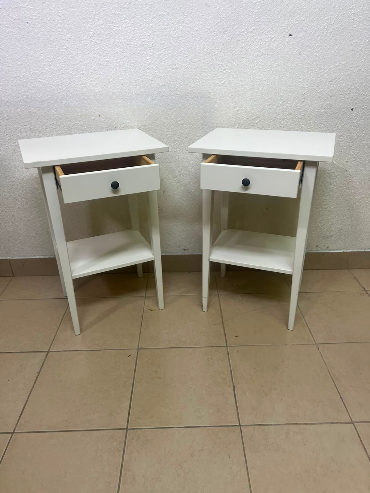 Set of 2 Minimalist White Bedside Tables / Nightstands with Drawer & Open Bottom Shelf – Contrast Black Knob