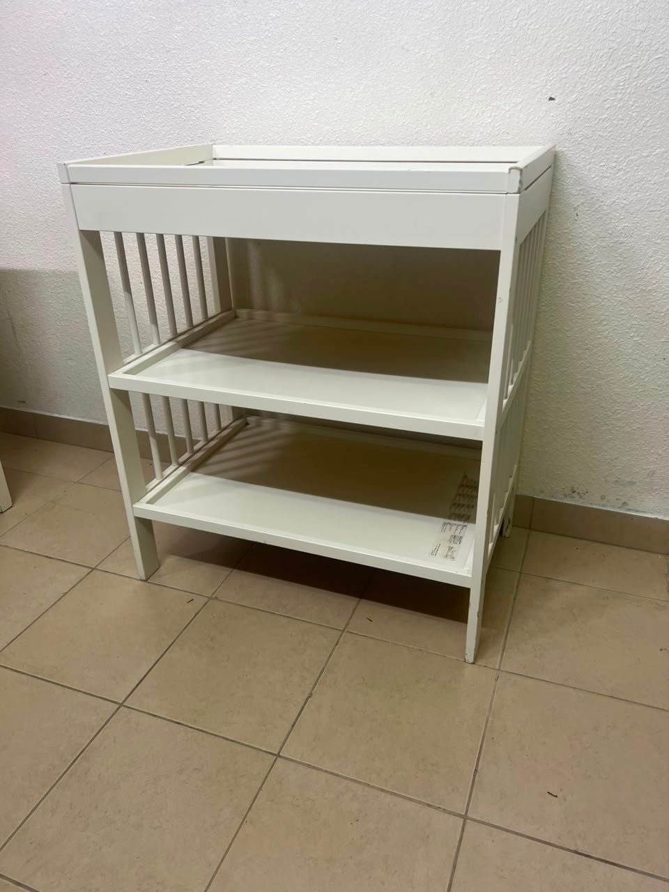 White Wooden Baby Changing Table with 2-Tier Open Storage Shelves – Nursery Organizer with Raised Safety Rails & Slatted Sides - Image 4