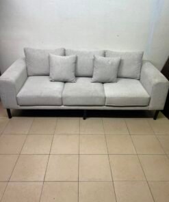 Modern Light Grey 3-Seater Sofa with Black Legs & Throw Pillows – Minimalist Fabric Couch for Living Room & Apartments