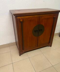 Vintage Style Solid Wood 2-Door Storage Cabinet – Brown Sideboard with Oval Metal Plate & Turned Side Pegs - Image 6