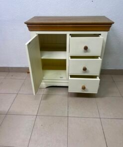 Farmhouse Style 1-Door 3-Drawer Storage Cabinet – Rustic Wood Top with Off-White Body & Matching Wooden Knobs - Image 8