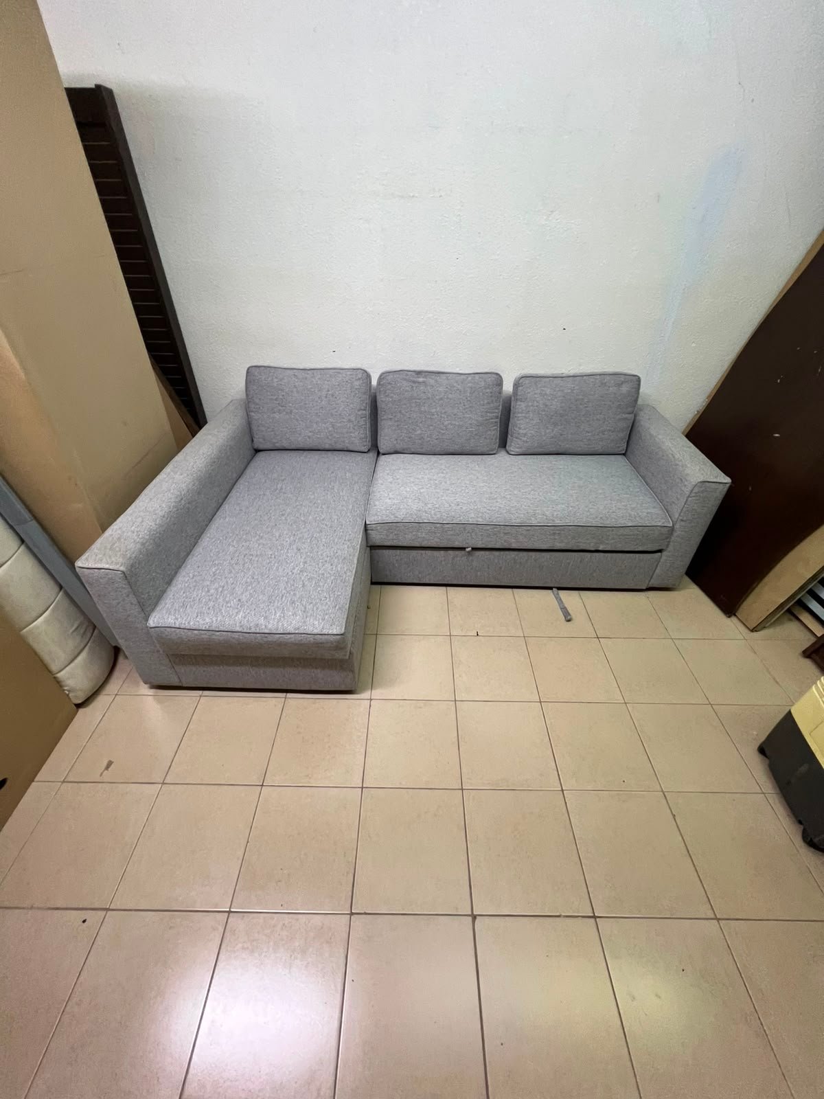 Modern Grey L-Shaped Sectional Sofa with Chaise Lounge – Spacious Fabric Couch for Apartments, Living Rooms & Studios - Image 8