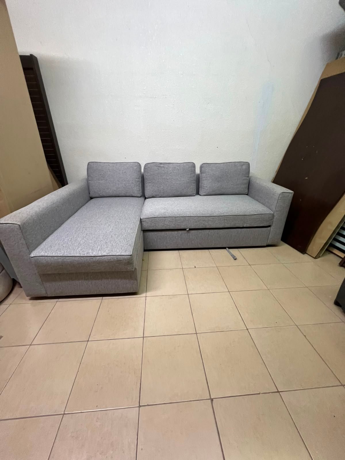 Modern Grey L-Shaped Sectional Sofa with Chaise Lounge – Spacious Fabric Couch for Apartments, Living Rooms & Studios - Image 9