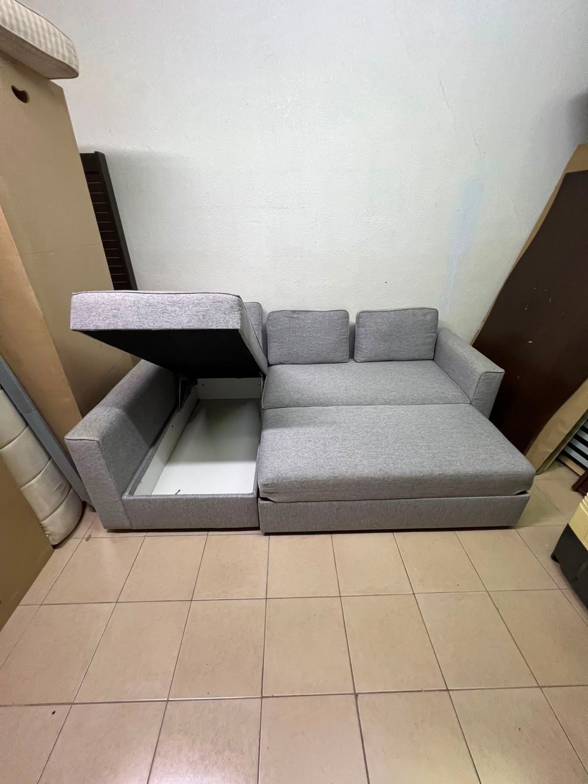 Modern Grey L-Shaped Sectional Sofa with Chaise Lounge – Spacious Fabric Couch for Apartments, Living Rooms & Studios - Image 12