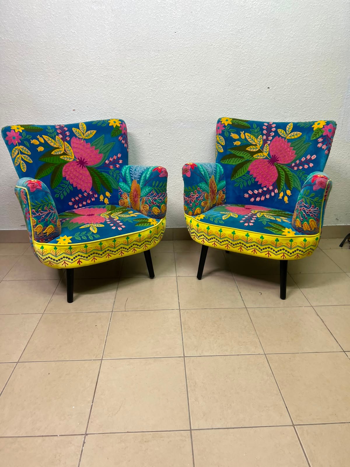Set of 2 Boho Floral Embroidered Accent Chairs – Vibrant Teal & Yellow Armchairs with Black Tapered Legs - Image 2
