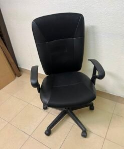 Black Ergonomic Office Chair with Mesh & Faux Leather Upholstery – Breathable Swivel Task Chair with Fixed Armrest