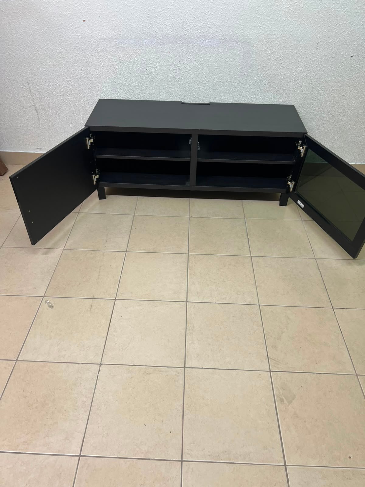 IKEA BESTÅ storage unit in glossy black - Image 4