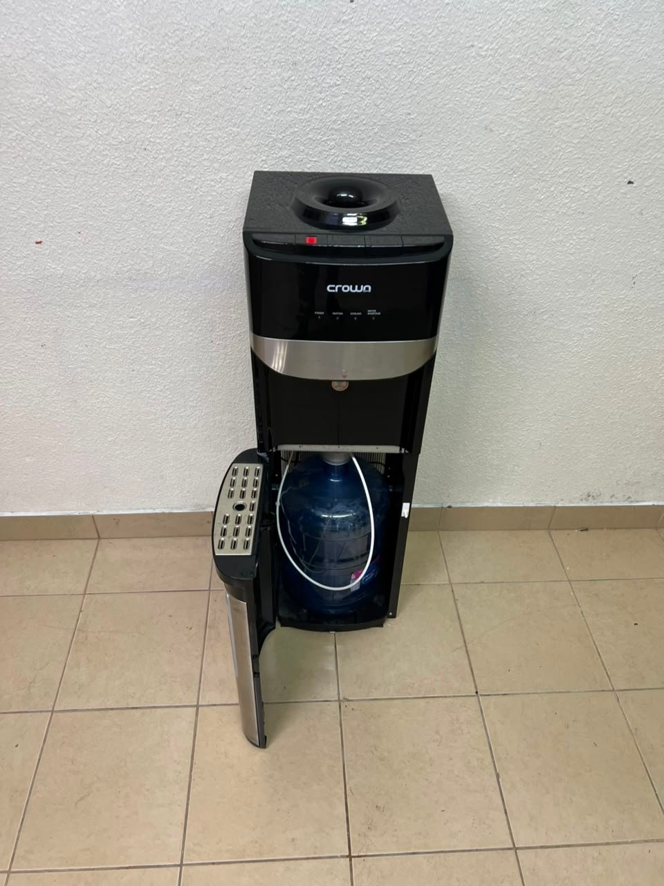Crownline WD-194 Water Dispensing Unit, a standalone water cooler available in black and silver - Image 9