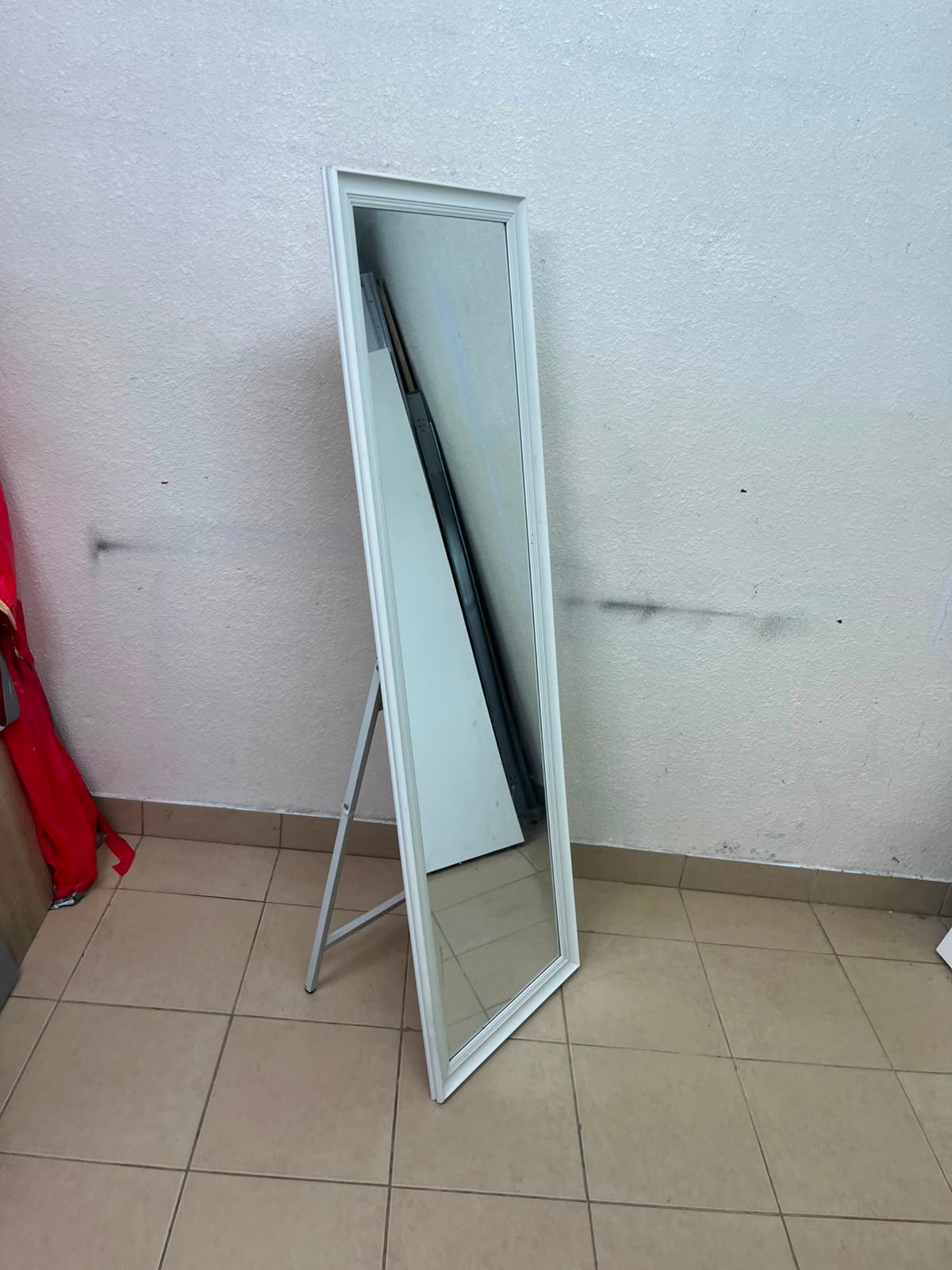 Modern White Full-Length Standing Mirror with Foldable Easel Stand – Rectangular Floor Mirror for Bedroom, Dressing Room & Hallway