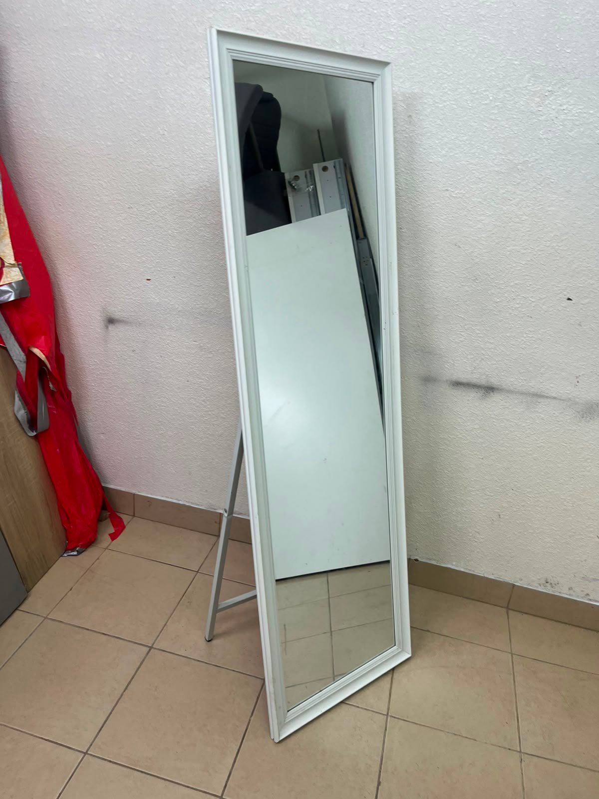 Modern White Full-Length Standing Mirror with Foldable Easel Stand – Rectangular Floor Mirror for Bedroom, Dressing Room & Hallway - Image 7