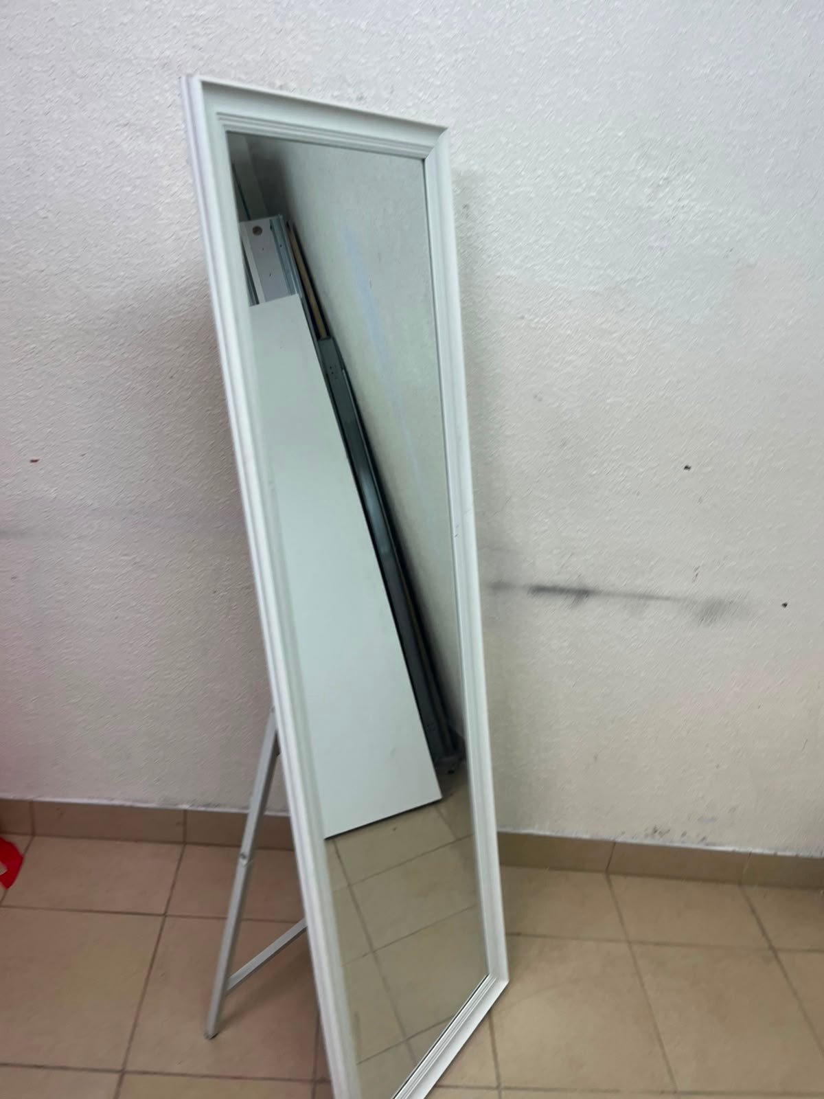 Modern White Full-Length Standing Mirror with Foldable Easel Stand – Rectangular Floor Mirror for Bedroom, Dressing Room & Hallway - Image 8