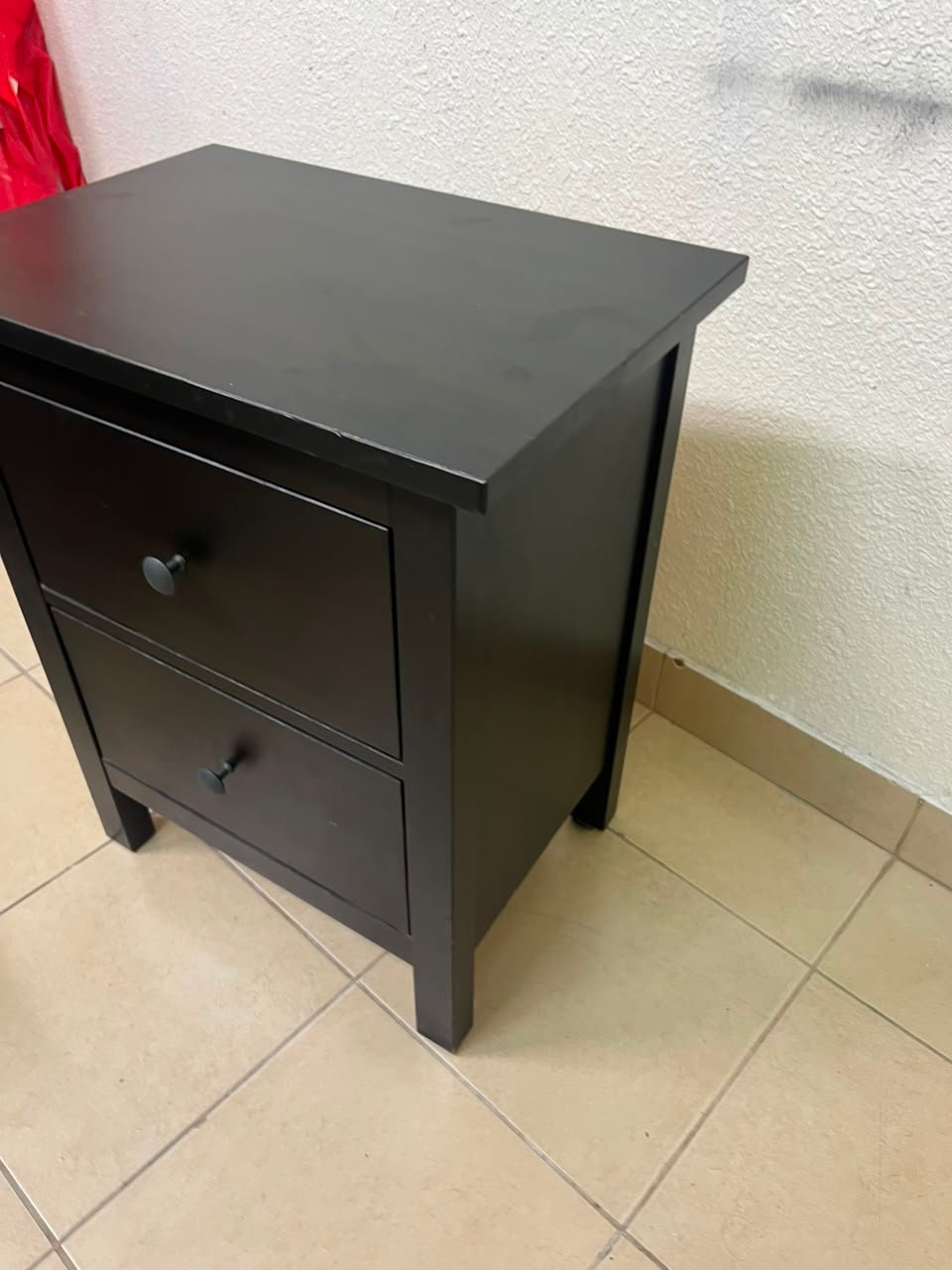 Minimalist Dark Charcoal 2-Drawer Nightstand – Modern Bedside Table with Contrast Round Knobs & Sturdy Square Legs - Image 8
