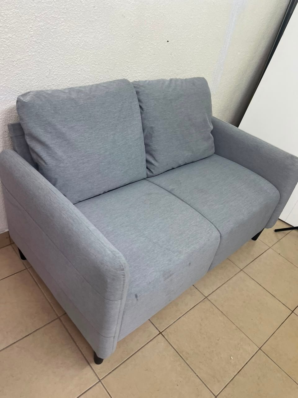 Modern Light Grey 2-Seater Loveseat / Small Sofa – Compact Design with Loose Back Cushions & Short Black Legs - Image 3