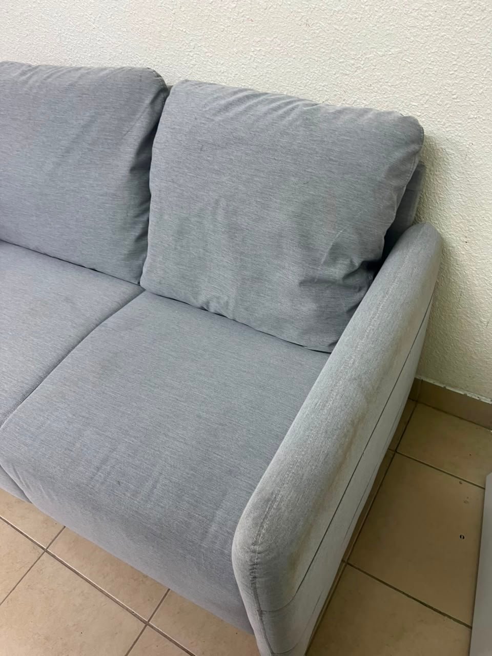 Modern Light Grey 2-Seater Loveseat / Small Sofa – Compact Design with Loose Back Cushions & Short Black Legs - Image 8