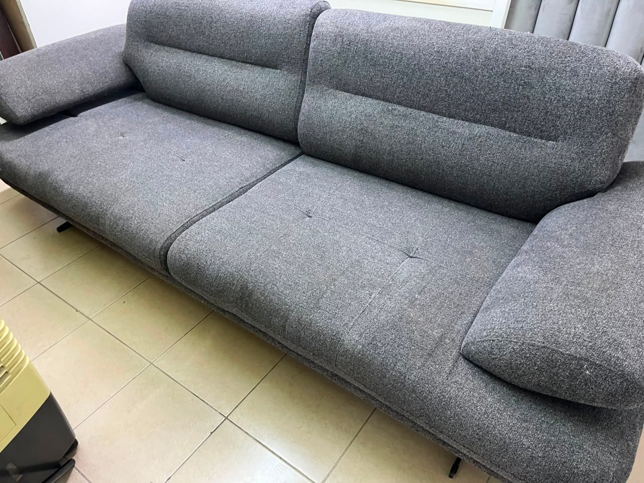 Modern Dark Grey 2-Seater Fabric Sofa / Loveseat – Plush Cushions with Horizontal Panel Stitching & Low-Profile Legs - Image 2