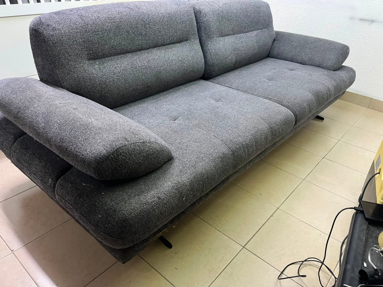 Modern Dark Grey 2-Seater Fabric Sofa / Loveseat – Plush Cushions with Horizontal Panel Stitching & Low-Profile Legs - Image 9