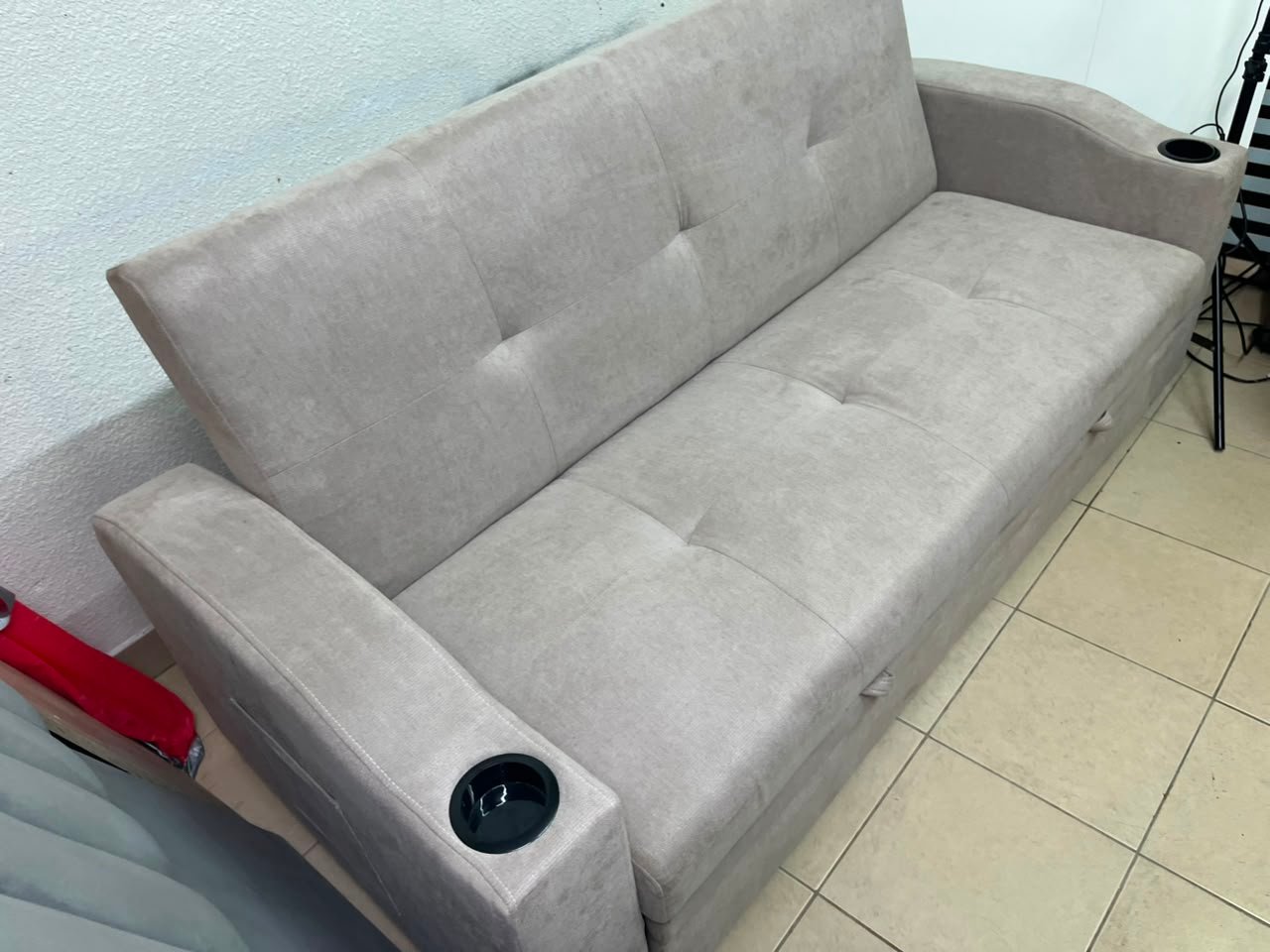 Modern Beige Convertible Sofa Bed with Cup Holders – Plush Tufted Futon with Pull-Out Storage / Sleeper Function for Apartments & Guest Rooms - Image 13