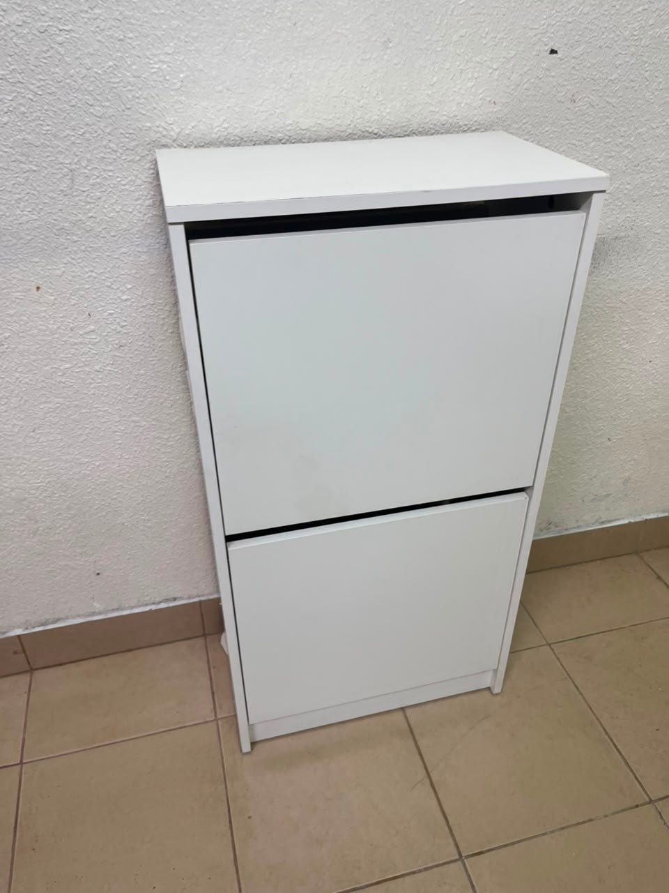 Minimalist White 2-Tier Shoe Cabinet / Storage Unit – Compact Tilt-Out Organizer with Handleless Flap Doors - Image 2