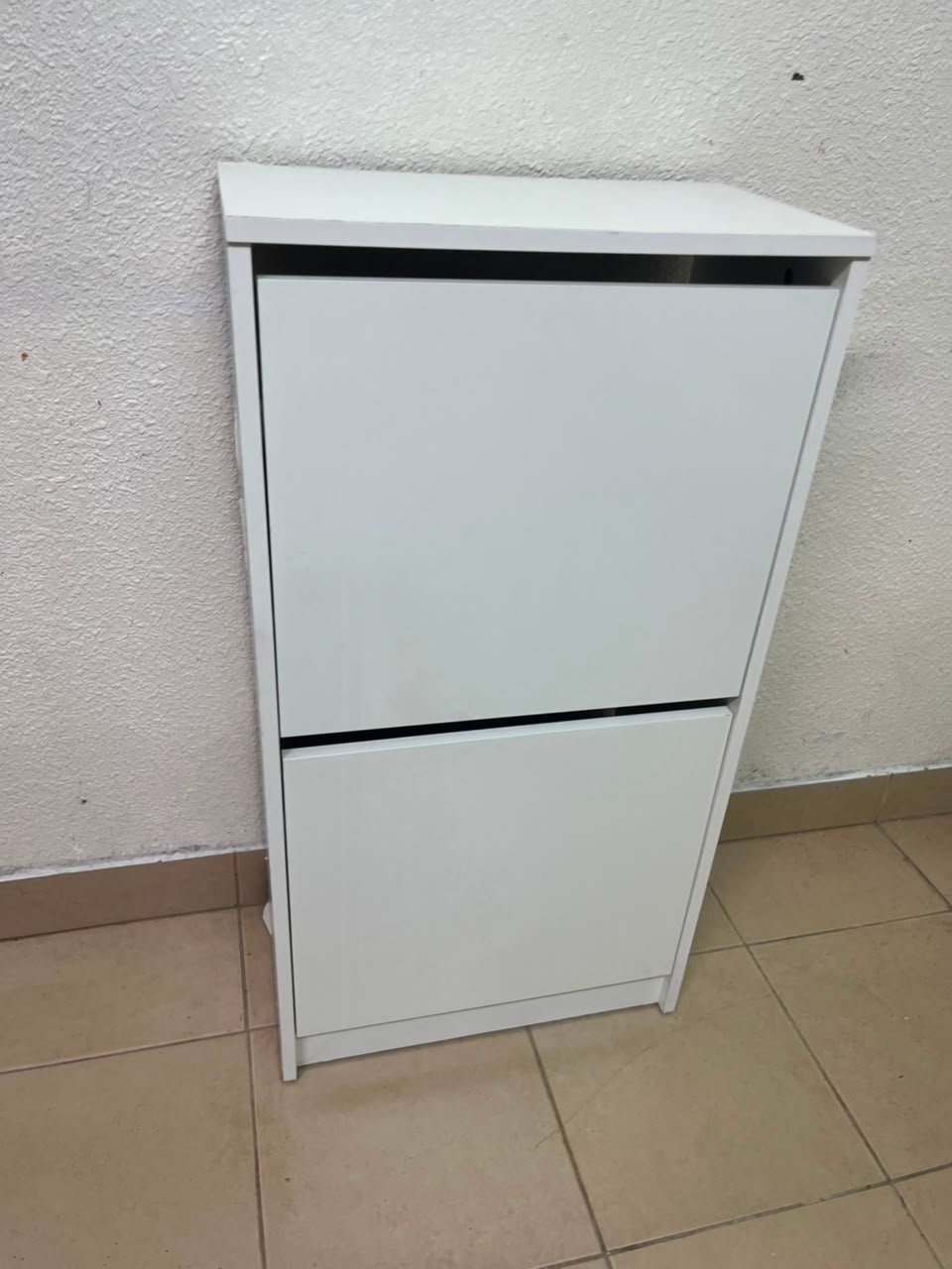 Minimalist White 2-Tier Shoe Cabinet / Storage Unit – Compact Tilt-Out Organizer with Handleless Flap Doors - Image 10