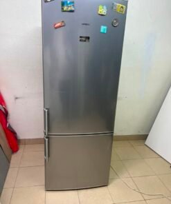 Siemens Bottom-Freezer Refrigerator – Stainless Steel Finish with Premium Vertical Handles & Spacious Storage - Image 2