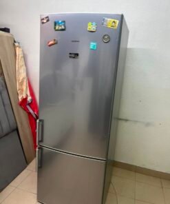 Siemens Bottom-Freezer Refrigerator – Stainless Steel Finish with Premium Vertical Handles & Spacious Storage - Image 6
