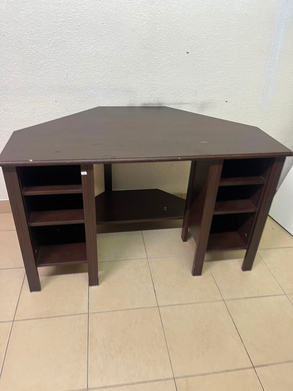 IKEA BRUSALI corner desk in brown featuring built-in storage shelves on the sides. - Image 4