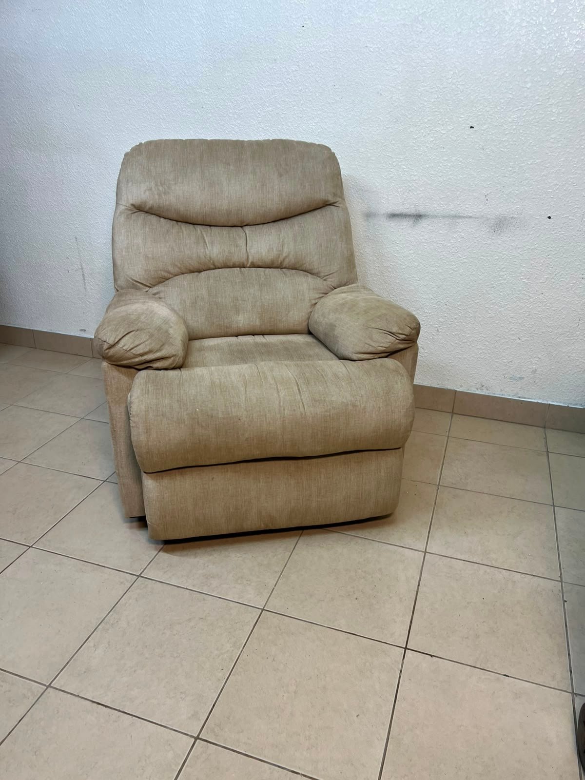 Danube Home's "Benedict" single-seat fabric recliner in beige. - Image 11