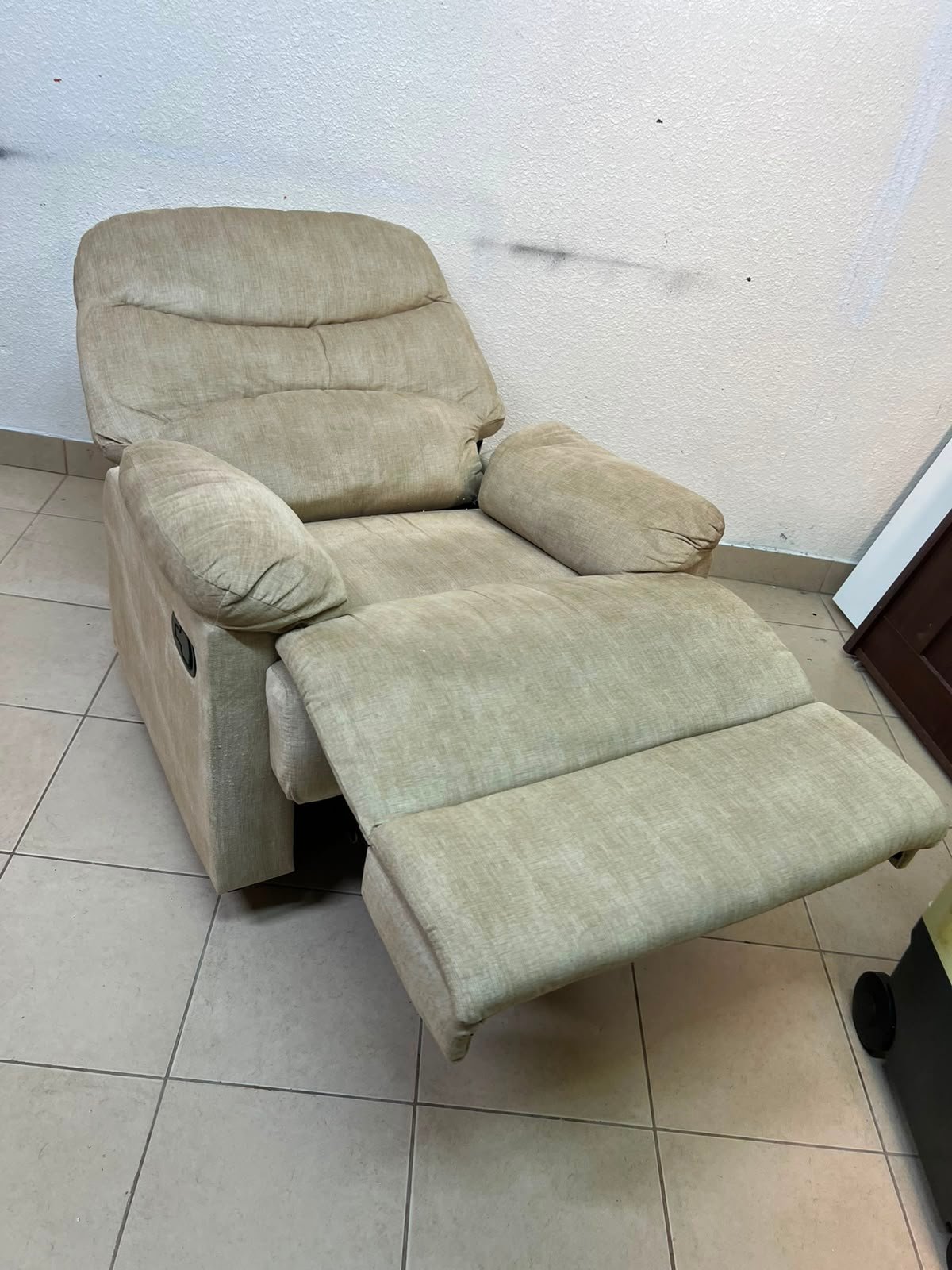 Danube Home's "Benedict" single-seat fabric recliner in beige. - Image 10