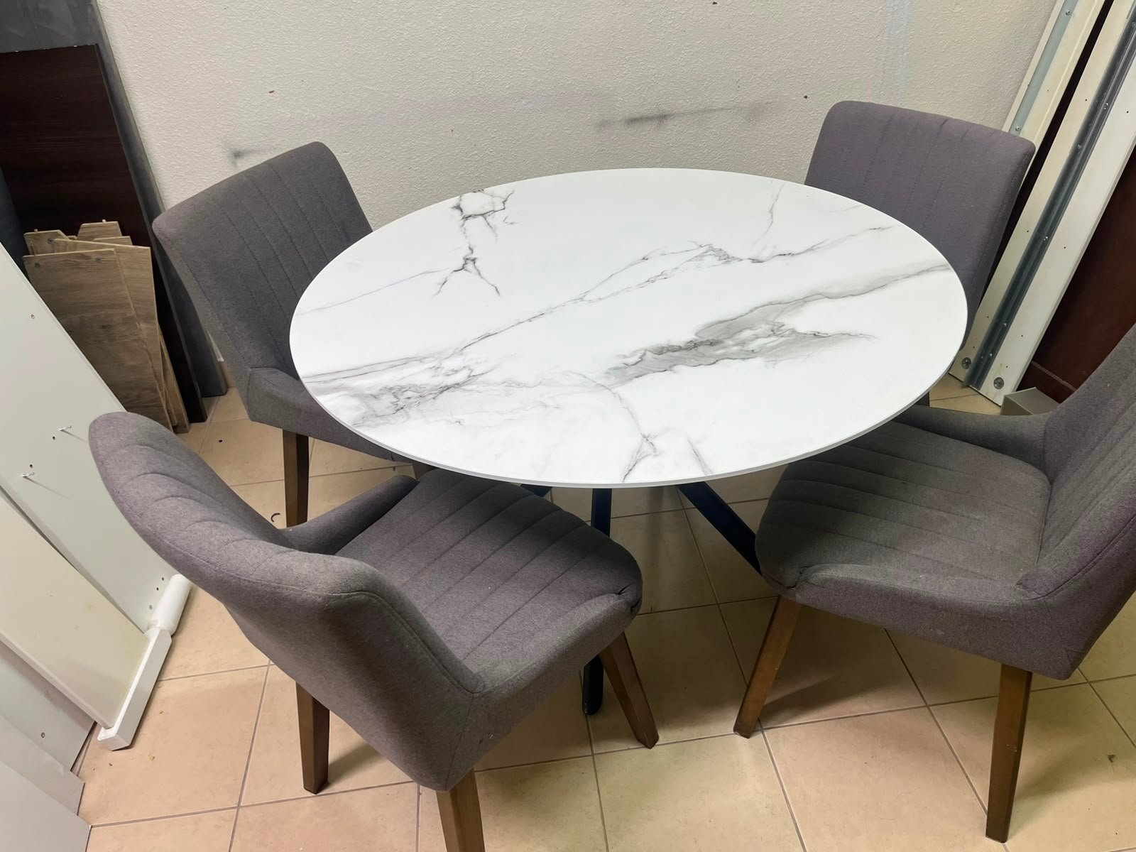 5-Piece Modern Dining Set – White Faux Marble Round Table with Black Metal Base & 4 Grey Upholstered Chairs with Wood Legs - Image 6