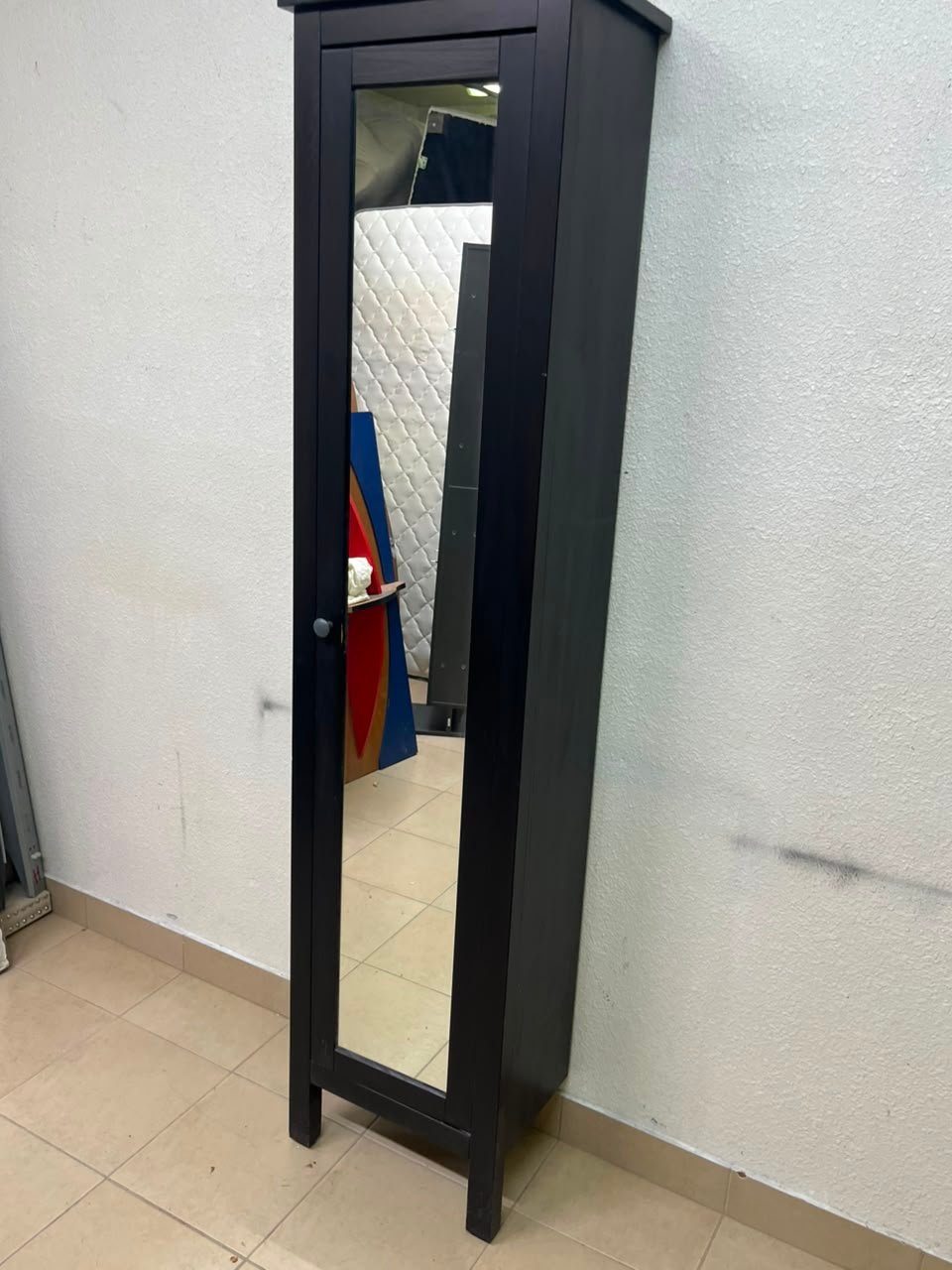Black Freestanding Mirrored Jewelry Armoire / Storage Cabinet – Tall Full-Length Glass Door with Round Knob & Interior Shelving - Image 8