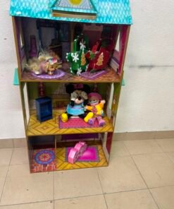 Frozen-Themed Wooden Dollhouse with Turquoise Roof, Clock Tower & 3 Levels – Includes Miniature Furniture & Plush Characters - Image 3