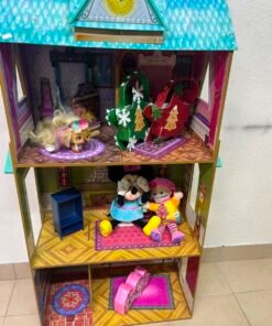 Frozen-Themed Wooden Dollhouse with Turquoise Roof, Clock Tower & 3 Levels – Includes Miniature Furniture & Plush Characters - Image 9