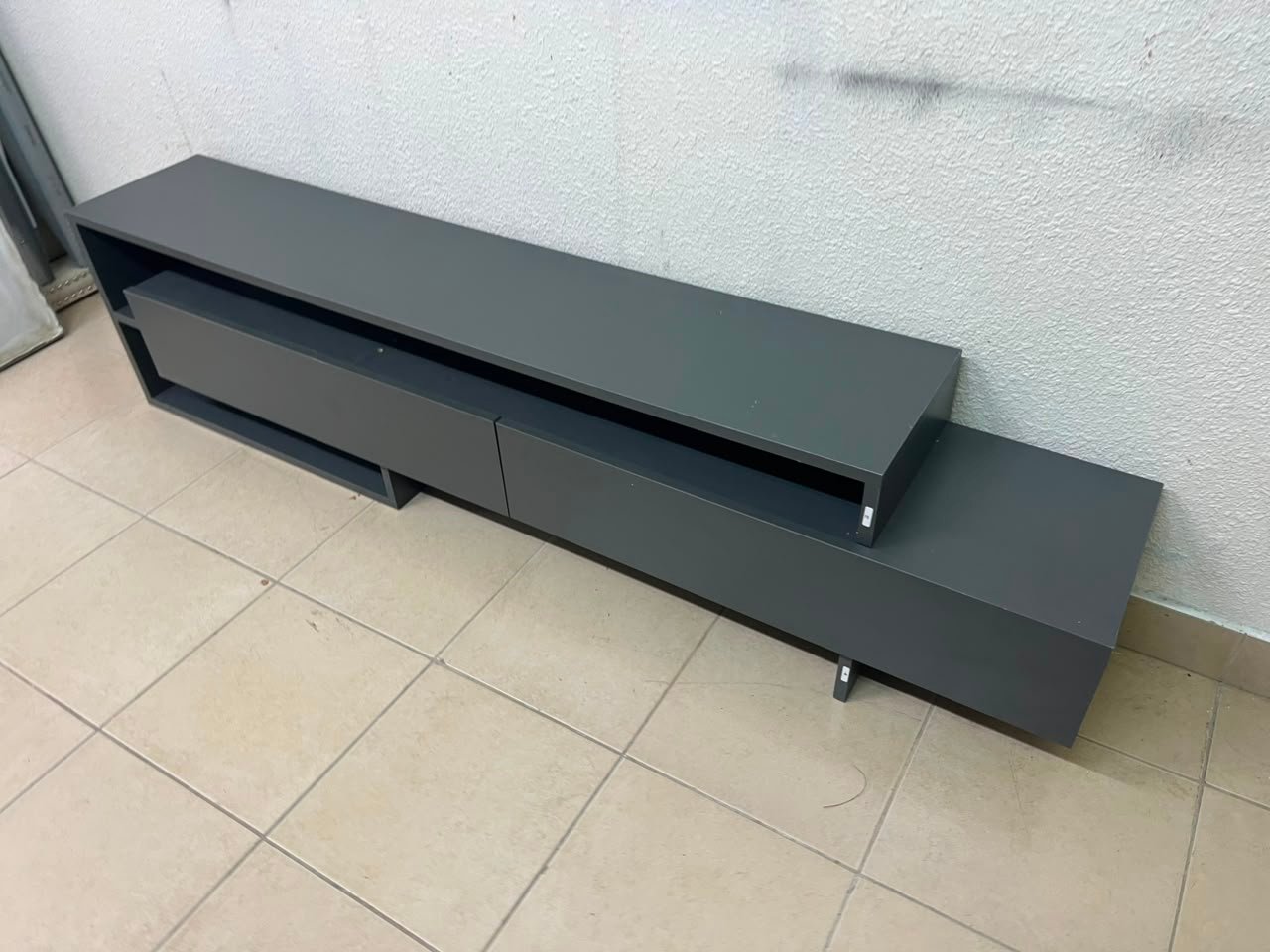 Modern Dark Grey Low-Profile TV Stand / Media Console – Asymmetrical Step Design with Wide Open Shelf & Handleless Drawers - Image 3