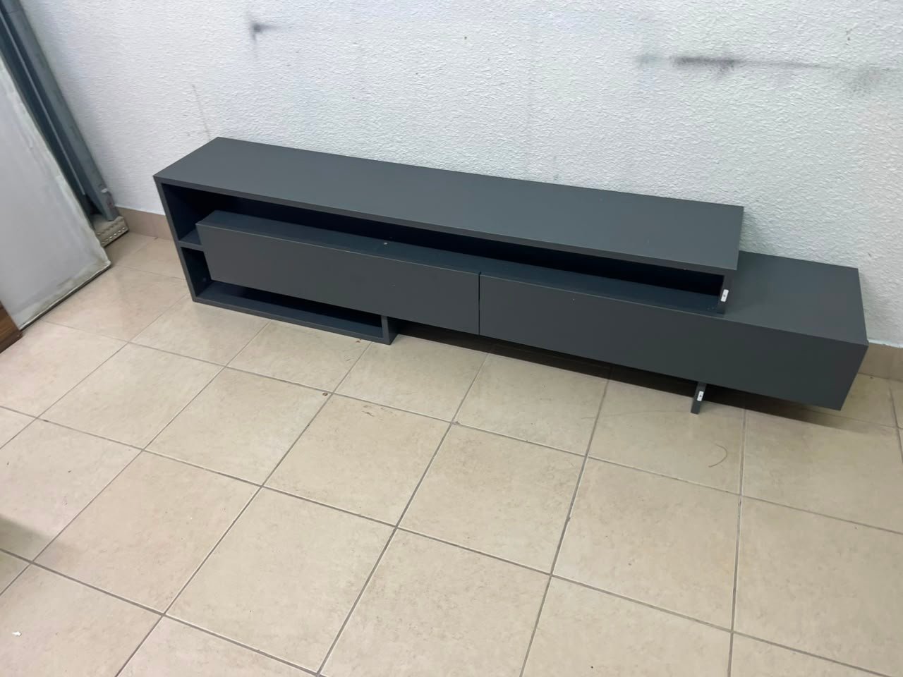 Modern Dark Grey Low-Profile TV Stand / Media Console – Asymmetrical Step Design with Wide Open Shelf & Handleless Drawers
