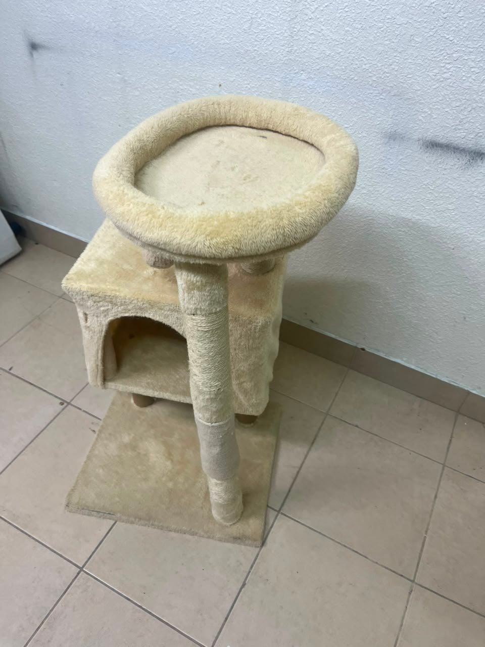 Compact Beige Plush Cat Tree Tower – Multi-Level Activity Center with Condo House, Top Perch, Scratching Post, Hanging Toy & Base - Image 7