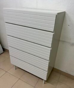 Modern White 5-Drawer Tall Dresser – Horizontal Slatted Front Design with Handleless Drawers & Cylindrical Legs - Image 10
