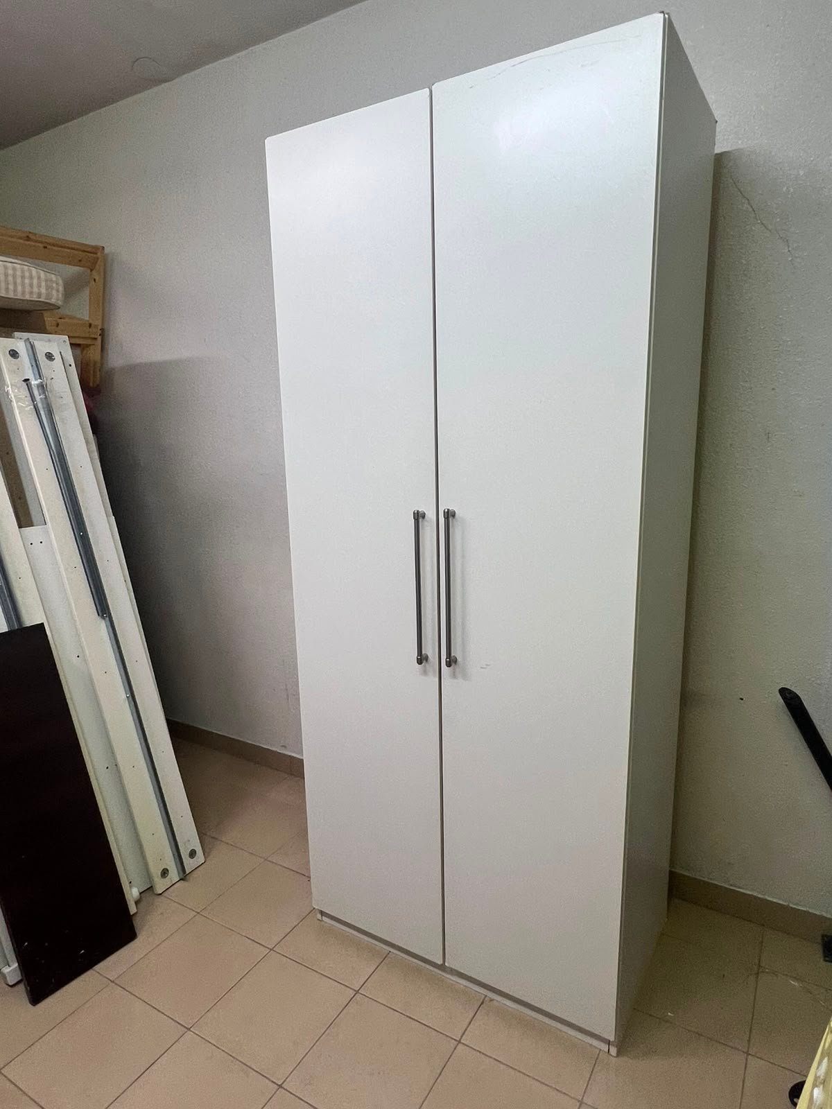 Modern White 2-Door Wardrobe / Armoire – Tall Bedroom Storage Closet with Sleek Flat Panels & Vertical Silver Handles - Image 4
